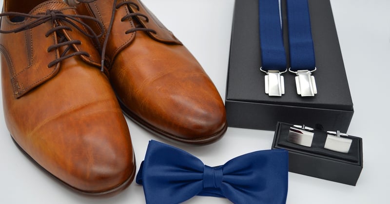 10 accessoires indispensables pour compléter un look féminin