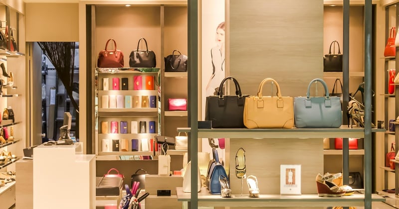 Comment gérer les stocks d'une boutique de vêtements sans stress